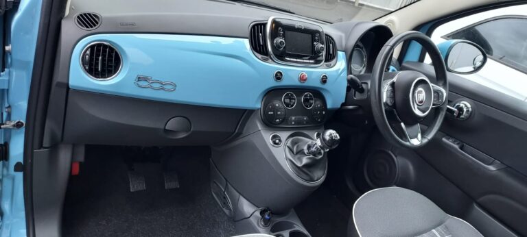 Fiat 500 Interior